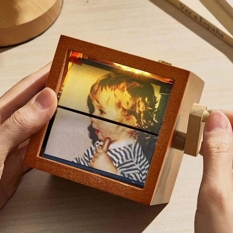 Personalized Mechanical Photo Frames