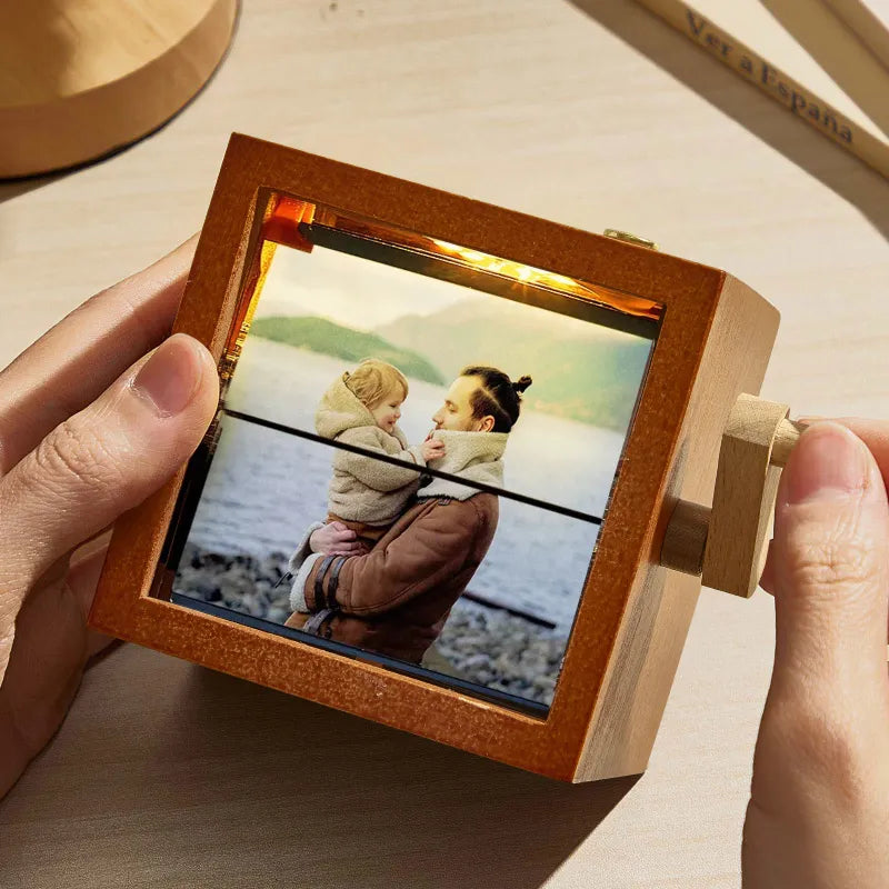 Personalized Mechanical Photo Frames