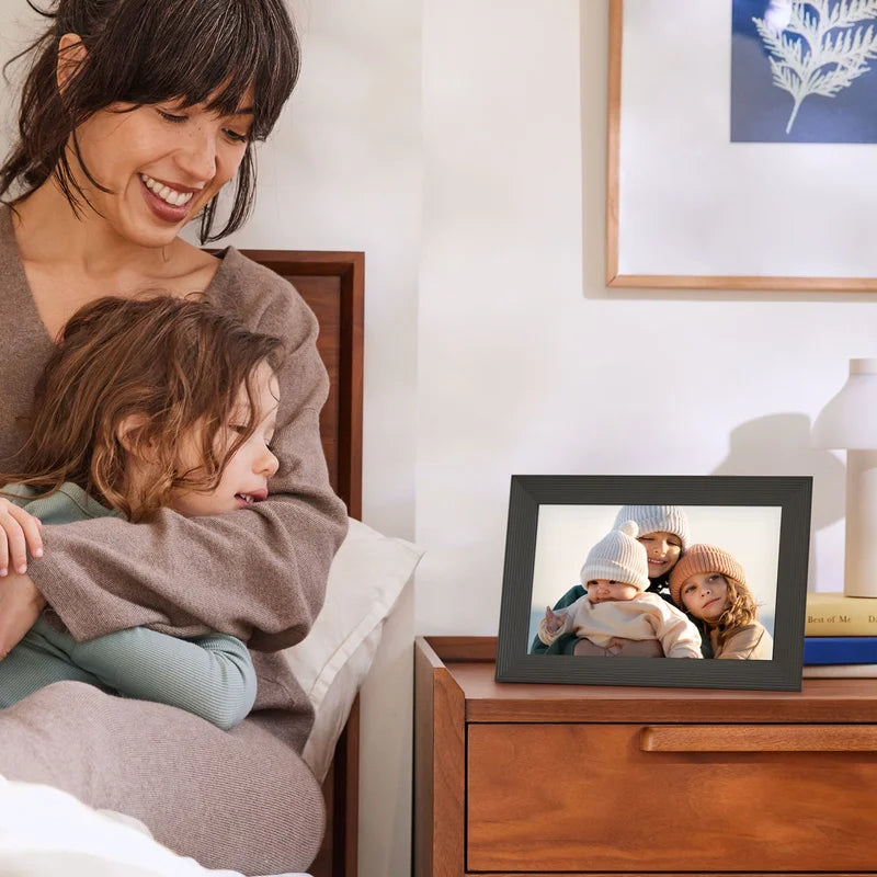 Digital frame